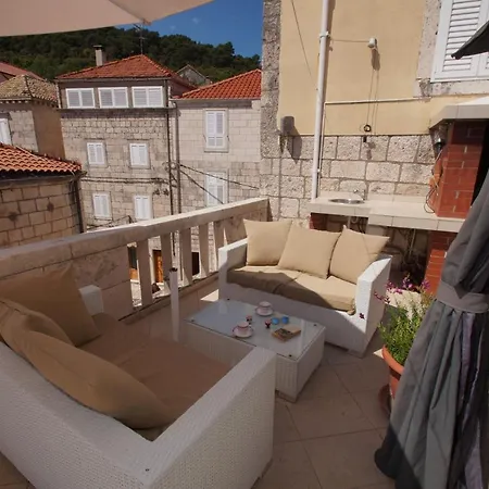 Apartments Galerija Korcula Town Exterior photo